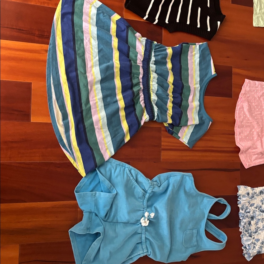 Colorful Kids' Clothing Bundle - Picture 3 of 7